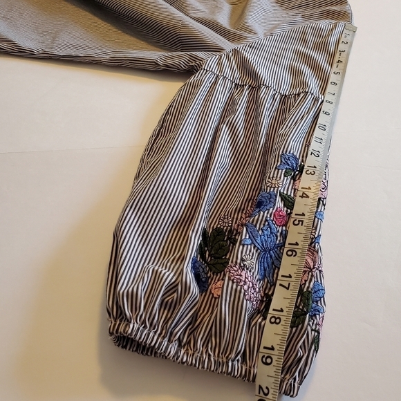 Liz Claiborne Floral Embroidered Balloon Sleeve Blouse Sz XL - Picture 9 of 16